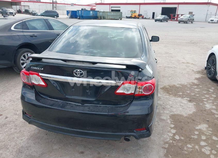 Photo 17 of 2011 Toyota Corolla S (VIN 2T1BU4EE6BC578475)