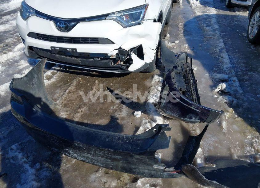 Photo 11 of 2011 Toyota Corolla LE (VIN 2T1BU4EE6BC606131)