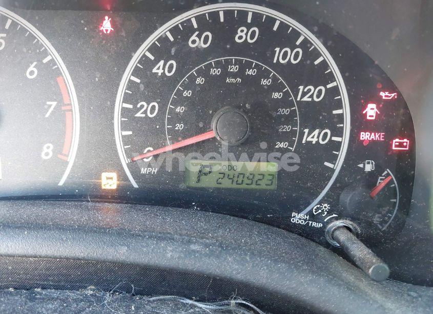 Photo 15 of 2011 Toyota Corolla LE (VIN 2T1BU4EE6BC611359)