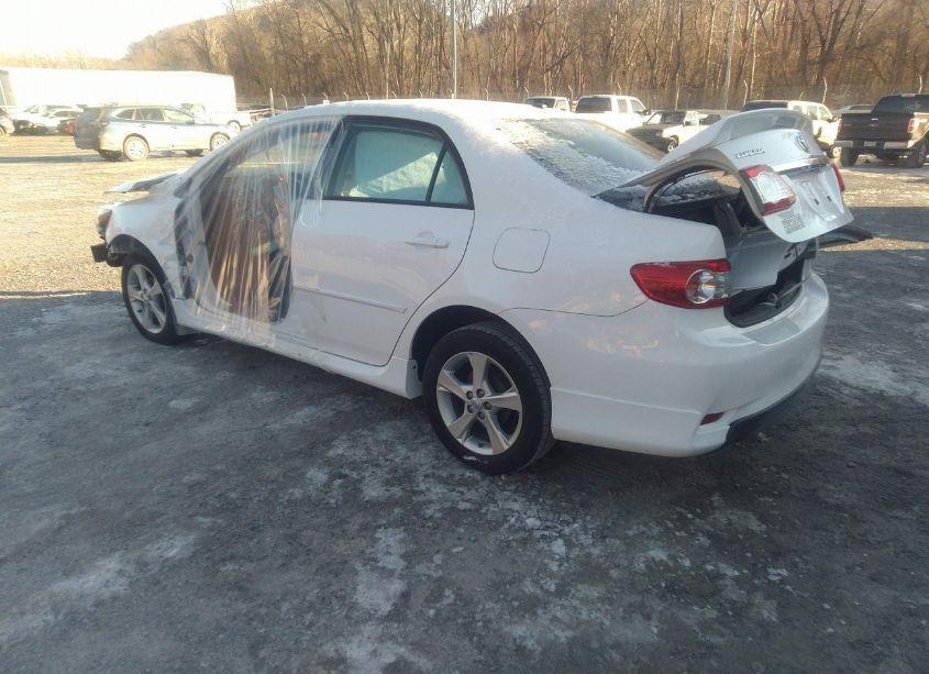 Photo 3 of 2011 Toyota Corolla S (VIN 2T1BU4EE6BC620787)
