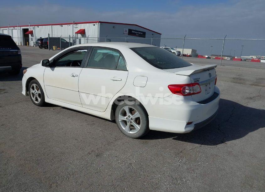 Photo 3 of 2011 Toyota Corolla S (VIN 2T1BU4EE6BC645494)