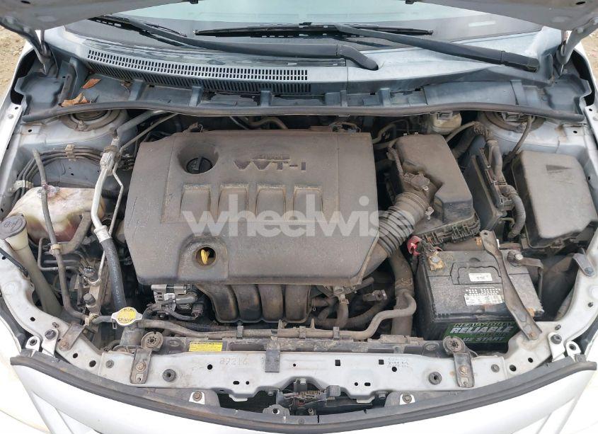 Photo 10 of 2011 Toyota Corolla LE (VIN 2T1BU4EE6BC652848)