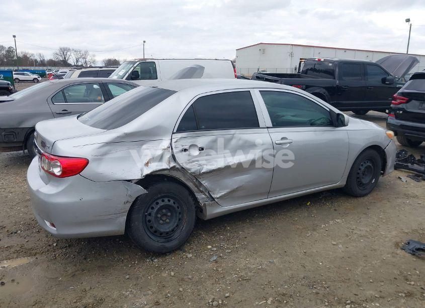 Photo 6 of 2011 Toyota Corolla LE (VIN 2T1BU4EE6BC652848)