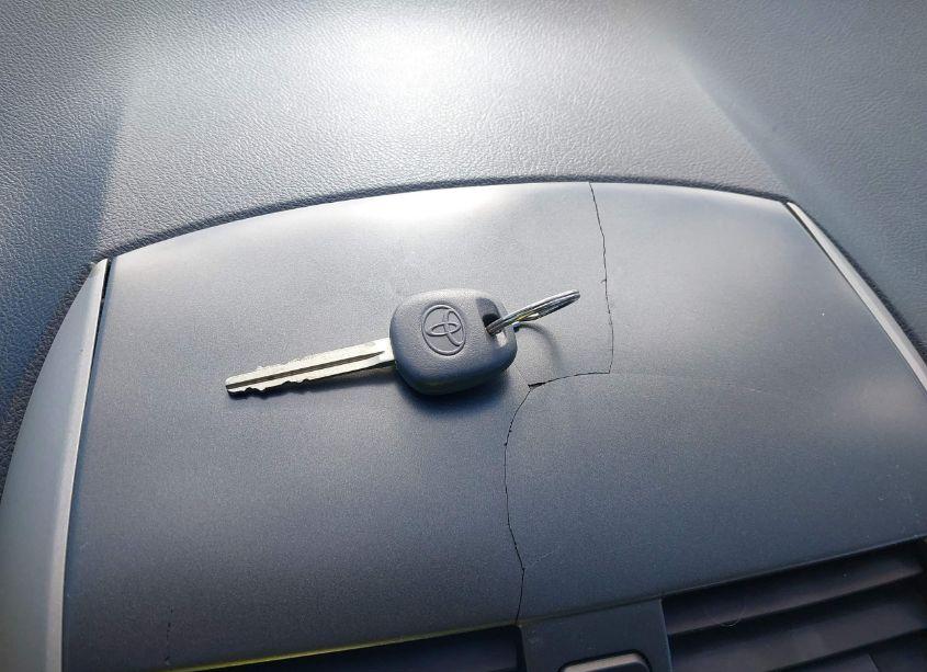 Photo 11 of 2011 Toyota Corolla S (VIN 2T1BU4EE6BC700347)