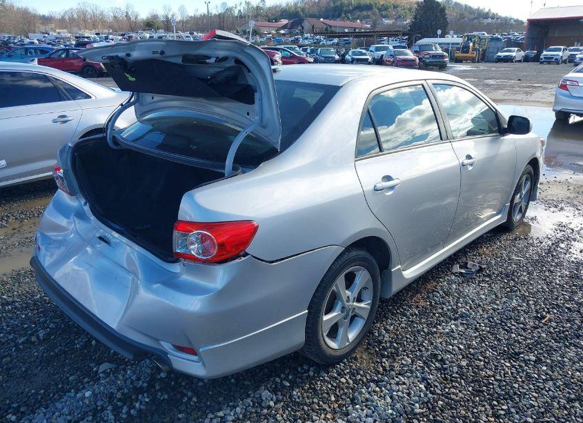 Photo 4 of 2011 Toyota Corolla S (VIN 2T1BU4EE6BC700347)