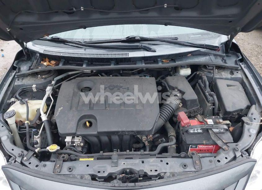 Photo 10 of 2011 Toyota Corolla LE (VIN 2T1BU4EE6BC724485)