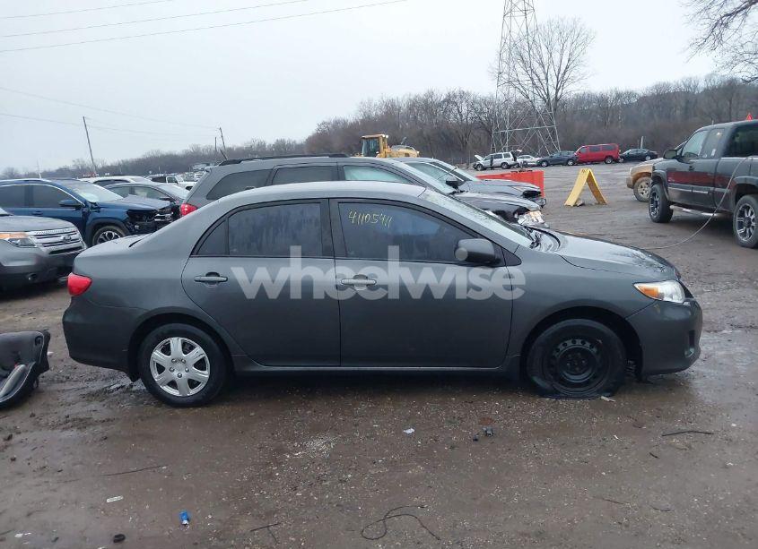 Photo 13 of 2011 Toyota Corolla LE (VIN 2T1BU4EE6BC724485)