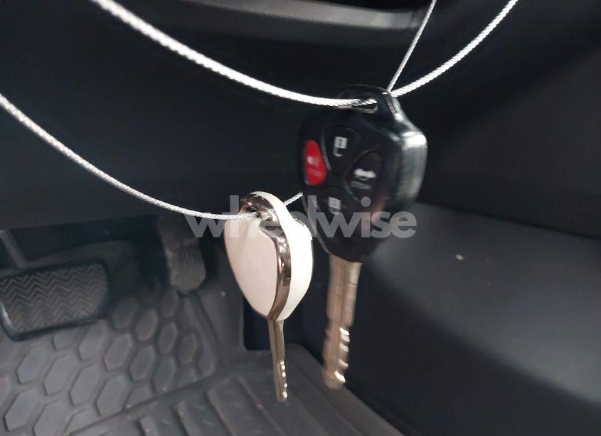 Photo 11 of 2011 Toyota Corolla S (VIN 2T1BU4EE6BC730013)