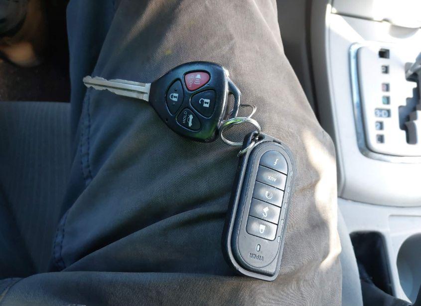 Photo 11 of 2011 Toyota Corolla LE (VIN 2T1BU4EE6BC754246)