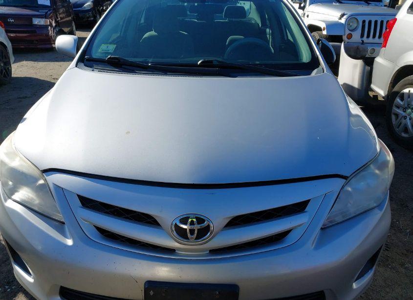 Photo 13 of 2011 Toyota Corolla LE (VIN 2T1BU4EE6BC754246)