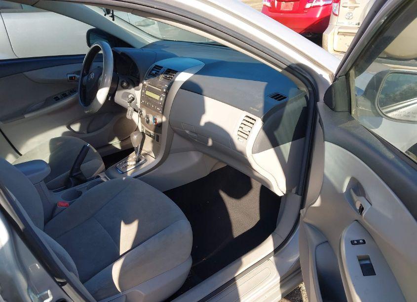 Photo 5 of 2011 Toyota Corolla LE (VIN 2T1BU4EE6BC754246)