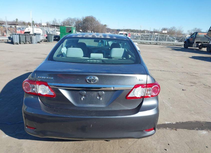 Photo 15 of 2012 Toyota Corolla LE (VIN 2T1BU4EE6CC800868)