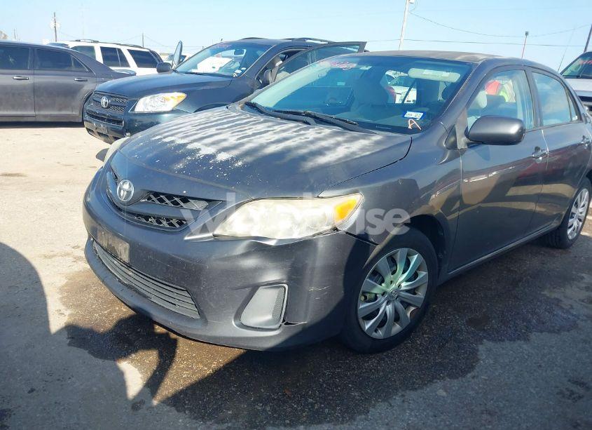 Photo 2 of 2012 Toyota Corolla LE (VIN 2T1BU4EE6CC820330)