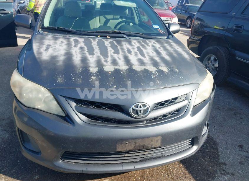 Photo 6 of 2012 Toyota Corolla LE (VIN 2T1BU4EE6CC820330)