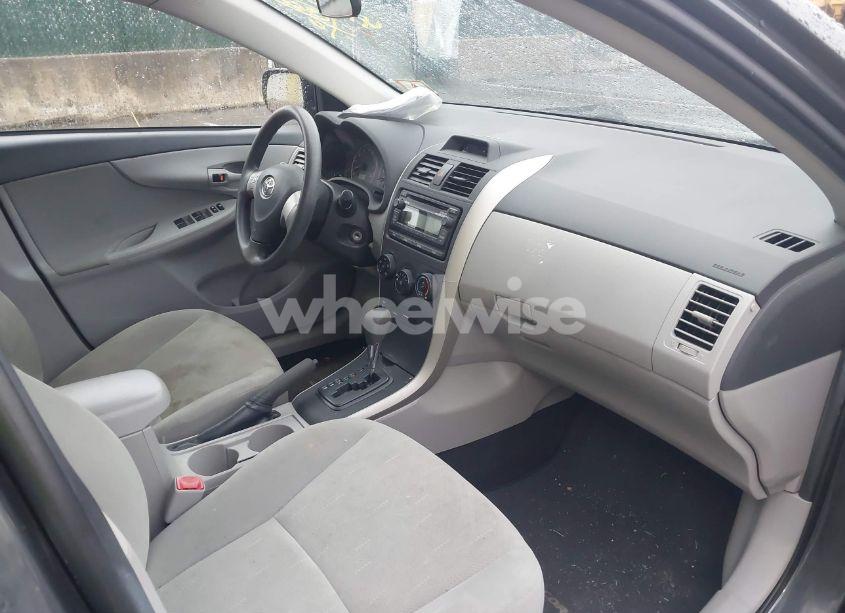 Photo 5 of 2012 Toyota Corolla L (VIN 2T1BU4EE6CC825852)