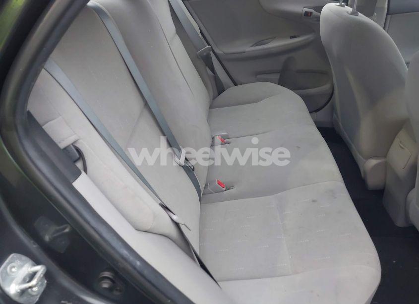 Photo 8 of 2012 Toyota Corolla L (VIN 2T1BU4EE6CC825852)