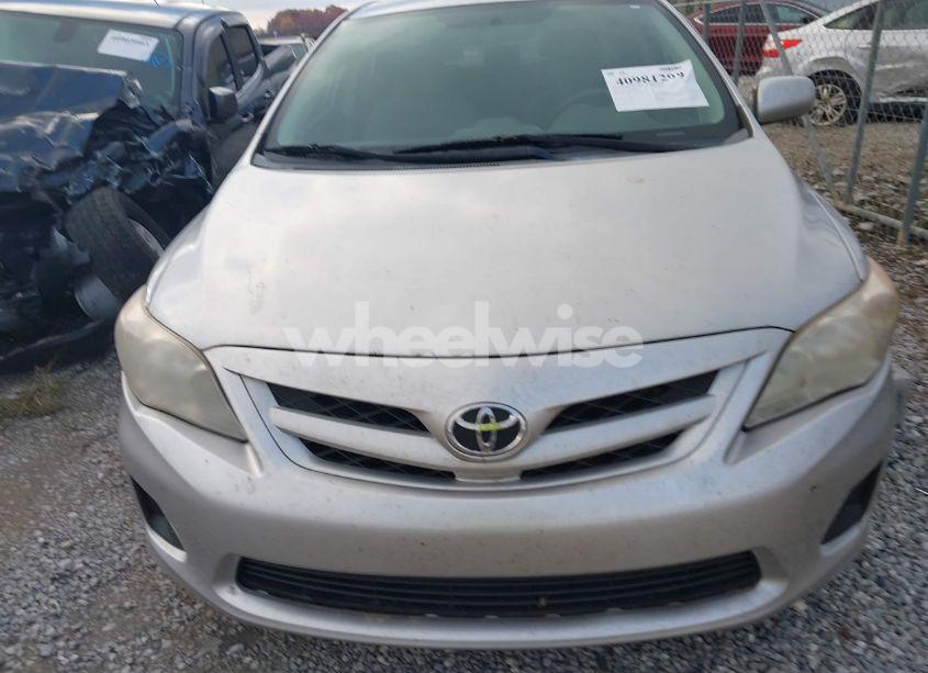 Photo 12 of 2012 Toyota Corolla LE (VIN 2T1BU4EE6CC829125)