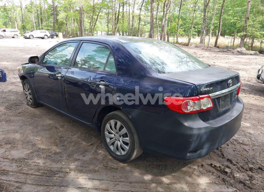 Photo 3 of 2012 Toyota Corolla LE (VIN 2T1BU4EE6CC836284)