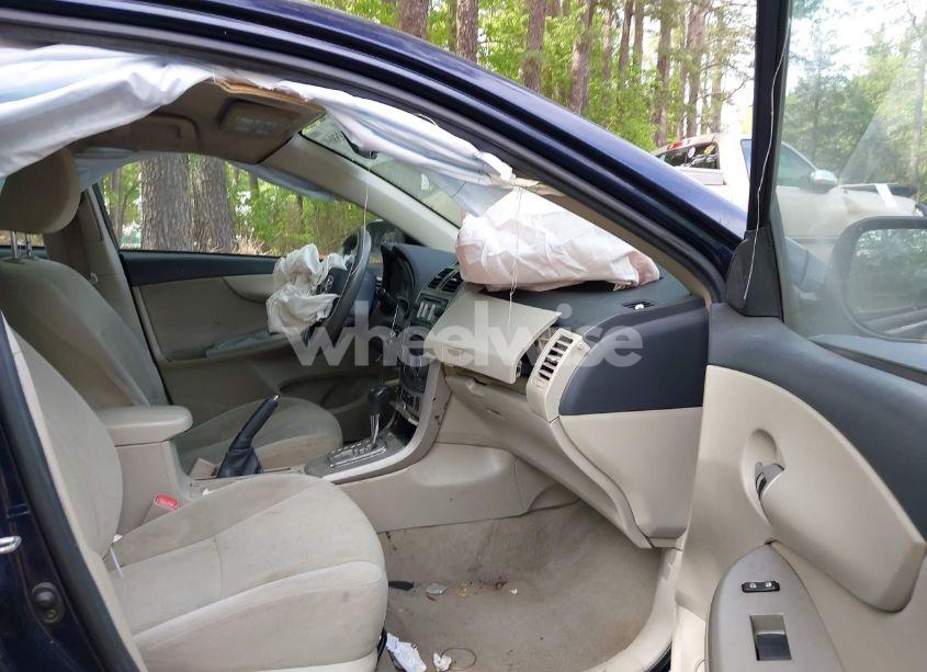 Photo 5 of 2012 Toyota Corolla LE (VIN 2T1BU4EE6CC836284)