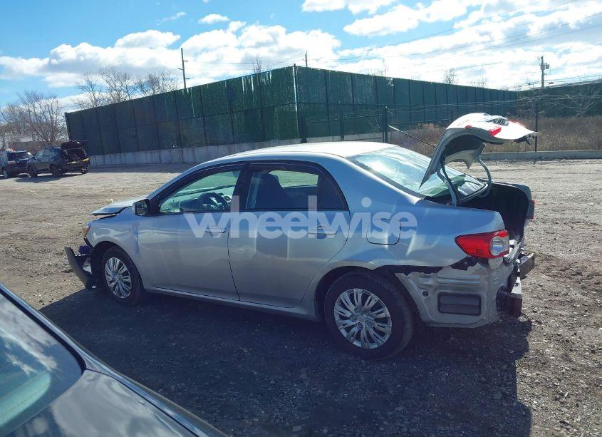 Photo 14 of 2012 Toyota Corolla LE (VIN 2T1BU4EE6CC837564)