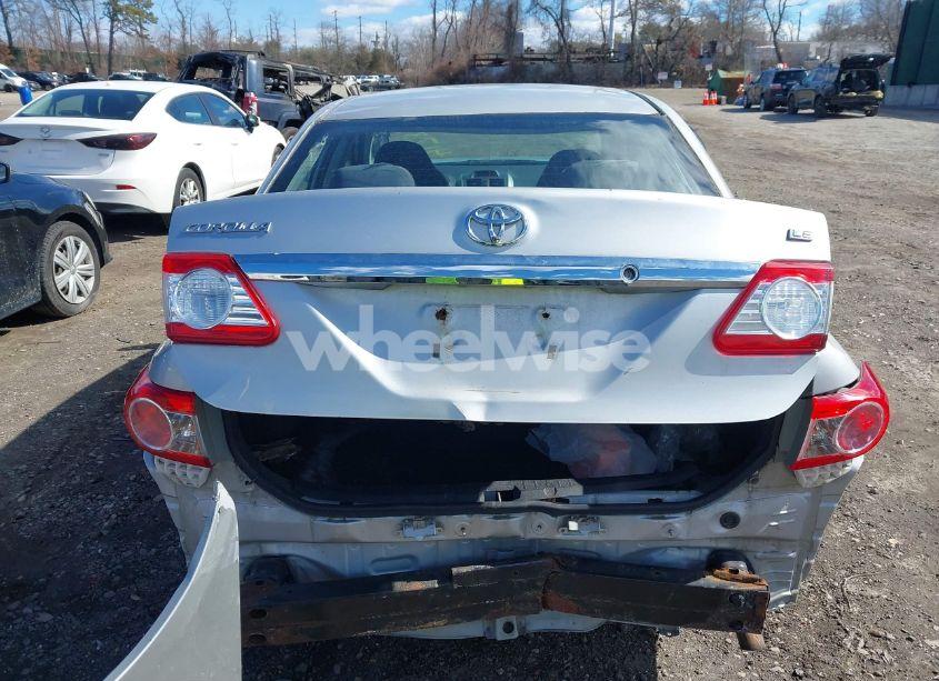 Photo 16 of 2012 Toyota Corolla LE (VIN 2T1BU4EE6CC837564)