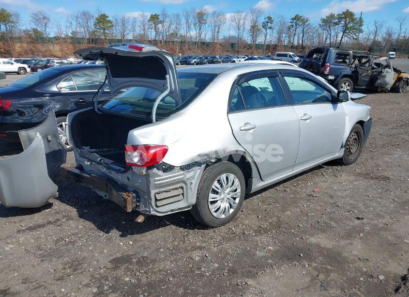 Photo 4 of 2012 Toyota Corolla LE (VIN 2T1BU4EE6CC837564)