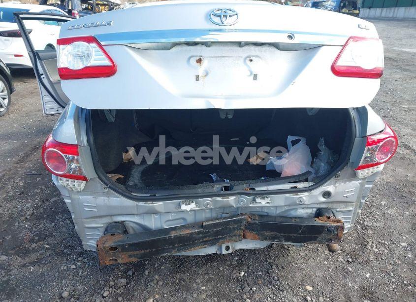 Photo 6 of 2012 Toyota Corolla LE (VIN 2T1BU4EE6CC837564)