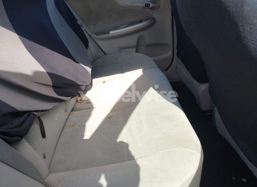 Photo 8 of 2012 Toyota Corolla LE (VIN 2T1BU4EE6CC837564)