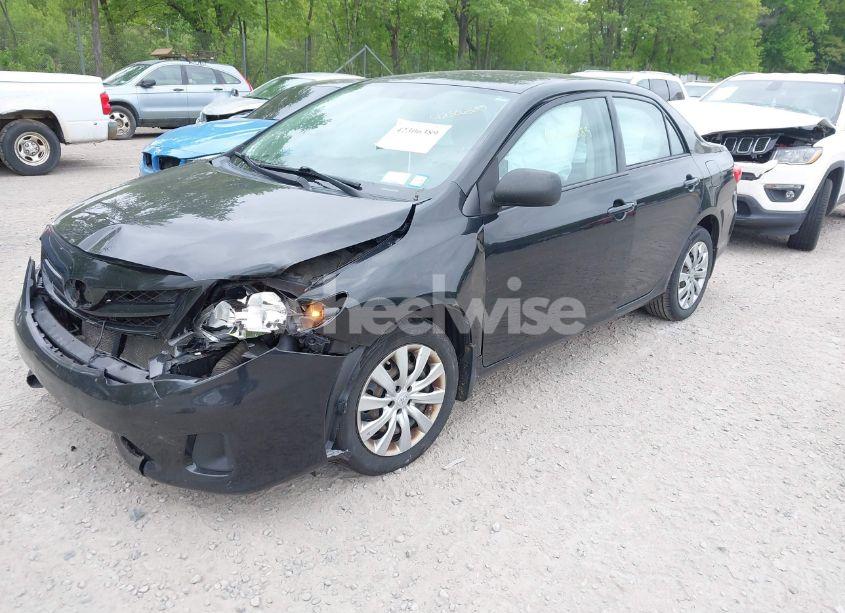 Photo 2 of 2012 Toyota Corolla LE (VIN 2T1BU4EE6CC851626)