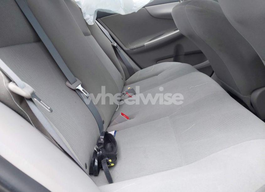 Photo 8 of 2012 Toyota Corolla LE (VIN 2T1BU4EE6CC851626)