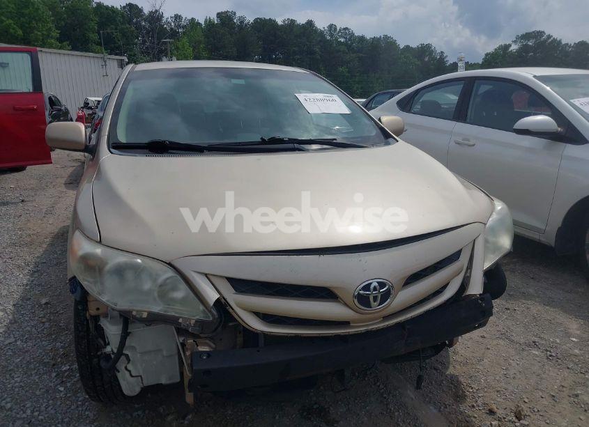 Photo 12 of 2012 Toyota Corolla L (VIN 2T1BU4EE6CC863811)