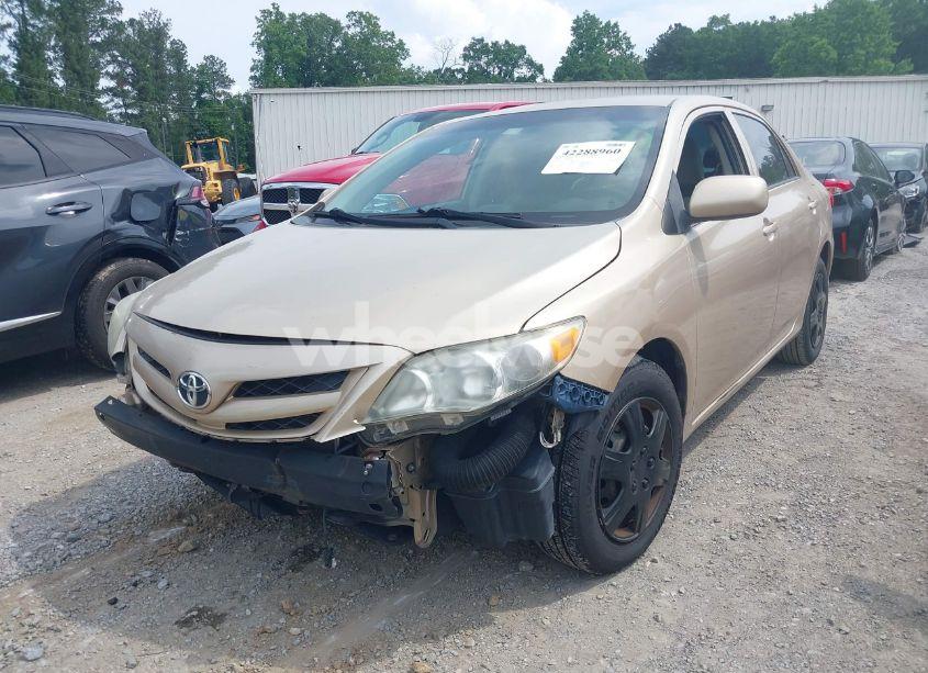 Photo 2 of 2012 Toyota Corolla L (VIN 2T1BU4EE6CC863811)