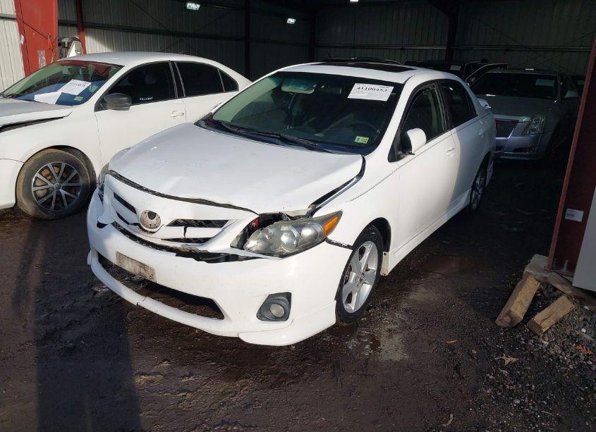 Photo 2 of 2012 Toyota Corolla S (VIN 2T1BU4EE6CC866126)