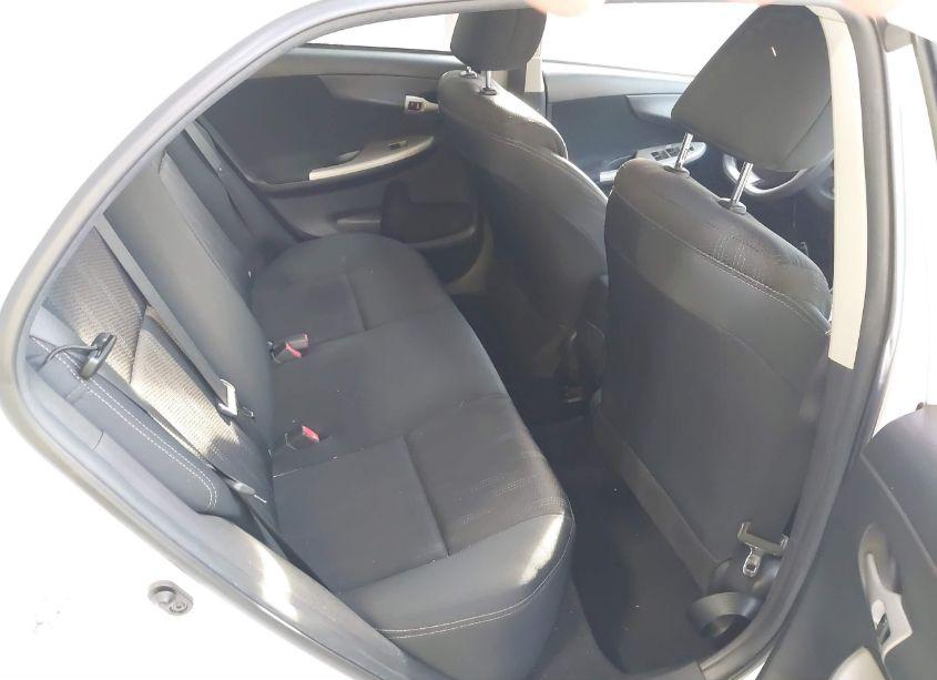 Photo 8 of 2012 Toyota Corolla S (VIN 2T1BU4EE6CC866126)