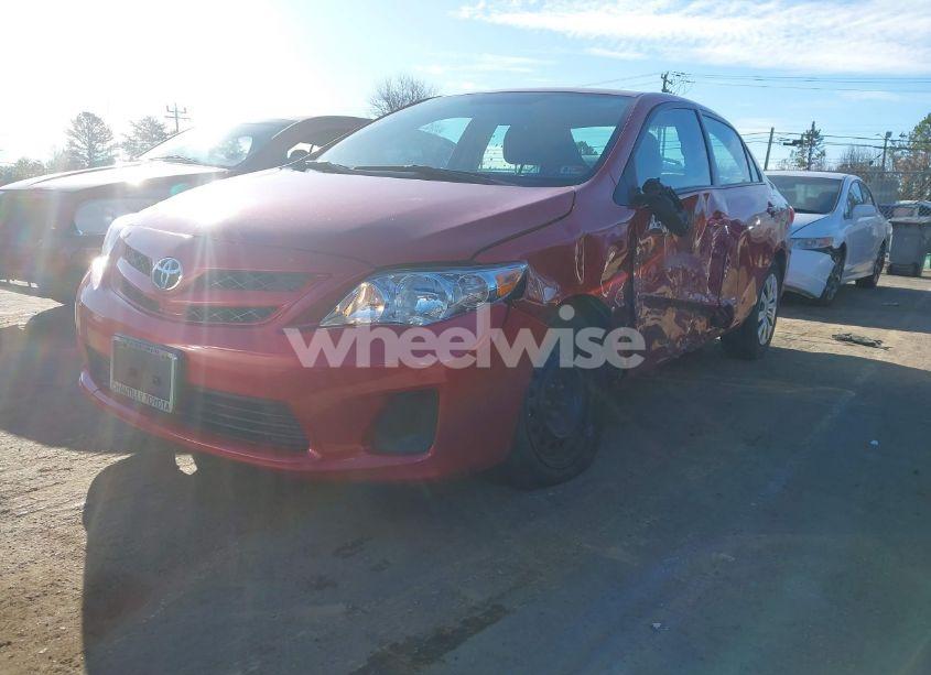 Photo 2 of 2012 Toyota Corolla LE (VIN 2T1BU4EE6CC876137)