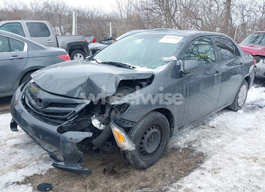 Photo 2 of 2012 Toyota Corolla L (VIN 2T1BU4EE6CC878423)