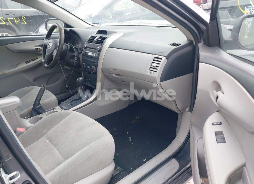 Photo 5 of 2012 Toyota Corolla L (VIN 2T1BU4EE6CC878423)