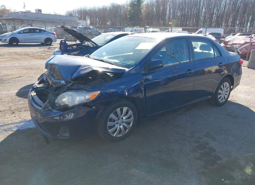 Photo 2 of 2012 Toyota Corolla LE (VIN 2T1BU4EE6CC889972)