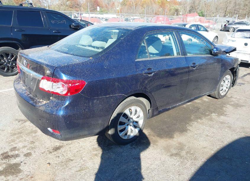 Photo 4 of 2012 Toyota Corolla LE (VIN 2T1BU4EE6CC889972)