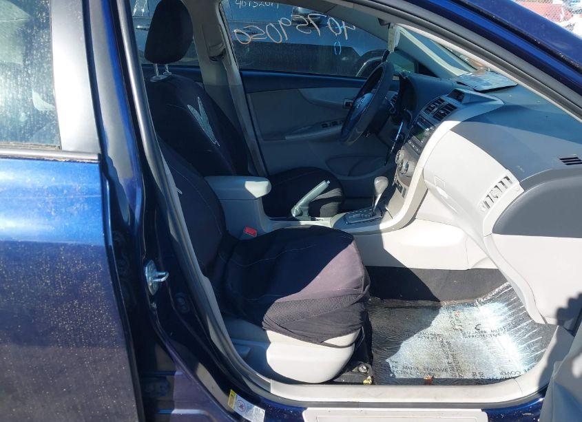 Photo 5 of 2012 Toyota Corolla LE (VIN 2T1BU4EE6CC889972)