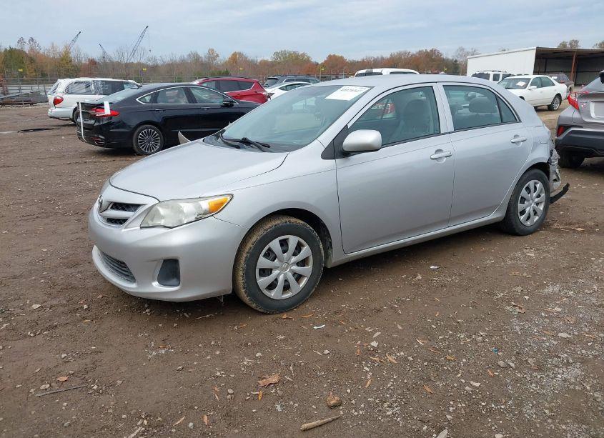 Photo 2 of 2012 Toyota Corolla L (VIN 2T1BU4EE6CC897196)