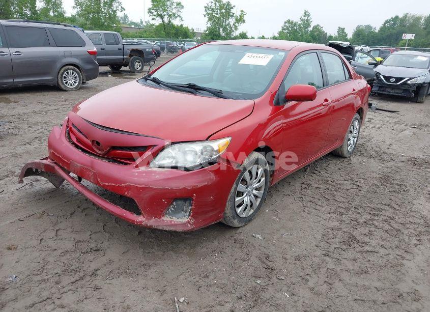 Photo 2 of 2012 Toyota Corolla LE (VIN 2T1BU4EE6CC902784)
