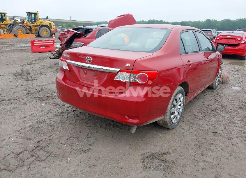 Photo 4 of 2012 Toyota Corolla LE (VIN 2T1BU4EE6CC902784)