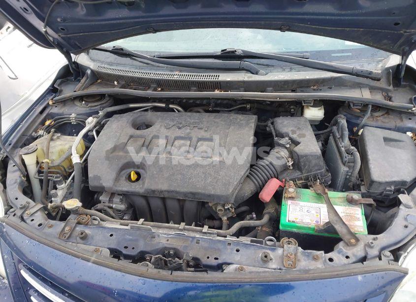 Photo 10 of 2013 Toyota Corolla LE (VIN 2T1BU4EE6DC001898)