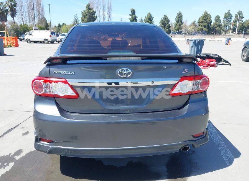 Photo 16 of 2013 Toyota Corolla S (VIN 2T1BU4EE6DC006700)