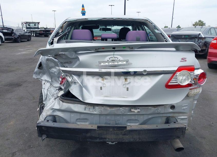 Photo 17 of 2013 Toyota Corolla S (VIN 2T1BU4EE6DC013467)