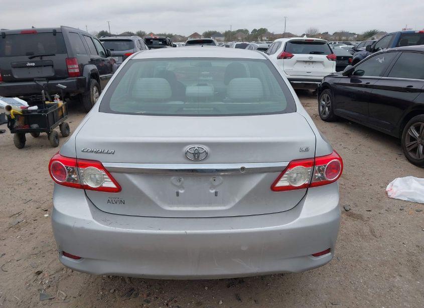 Photo 16 of 2013 Toyota Corolla LE (VIN 2T1BU4EE6DC021651)