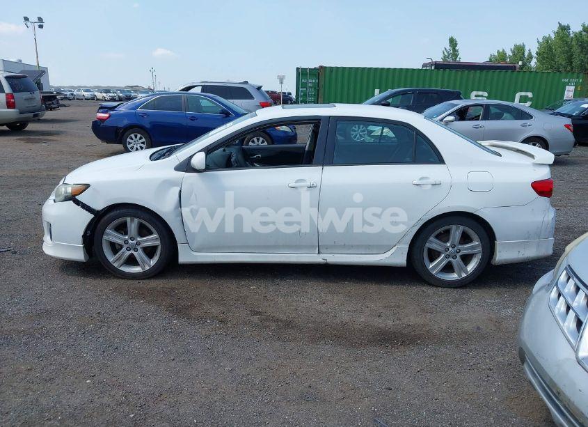 Photo 14 of 2013 Toyota Corolla S (VIN 2T1BU4EE6DC029782)