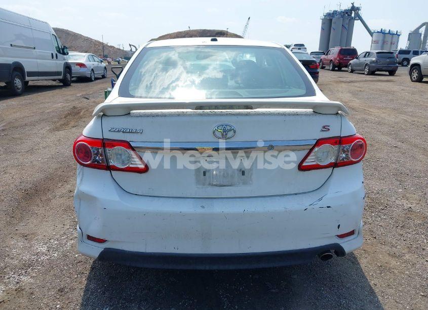 Photo 16 of 2013 Toyota Corolla S (VIN 2T1BU4EE6DC029782)