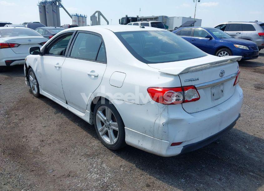 Photo 3 of 2013 Toyota Corolla S (VIN 2T1BU4EE6DC029782)